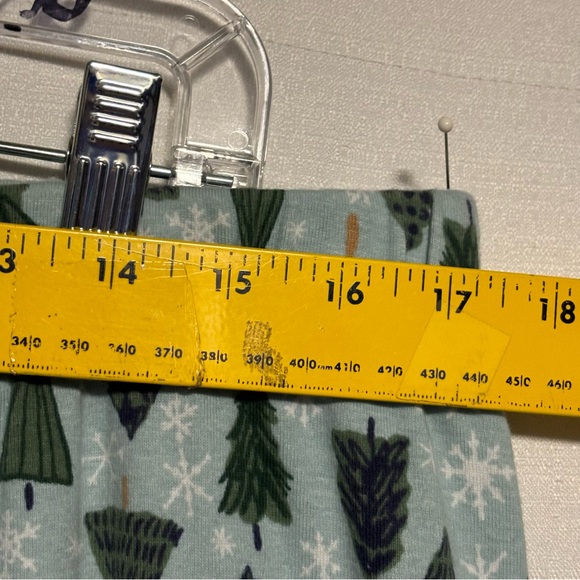 LC Lauren Conrad LT Pajama pants pine xmas trees Soft green winter snow LIKE NEW - Picture 9 of 12